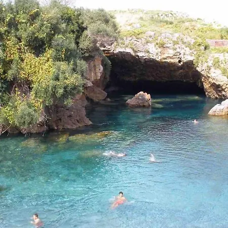 Apartment Apto. A Estrenar En El Centro 2 Hab Y 1 Bano Castro Urdiales