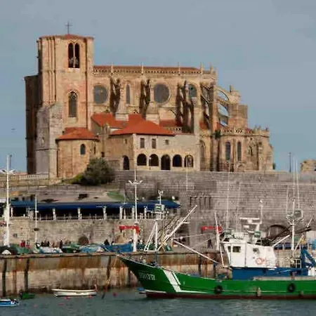 Apartment Apto. A Estrenar En El Centro 2 Hab Y 1 Bano Castro Urdiales