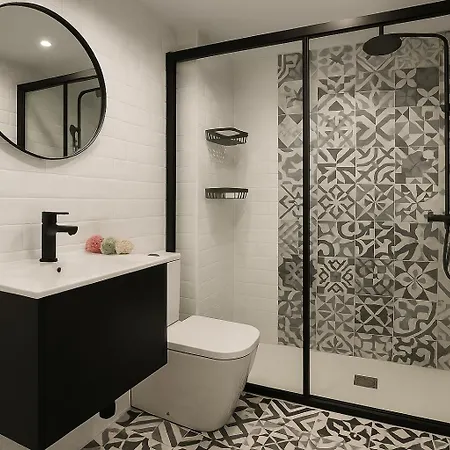 Apto. A Estrenar En El Centro 2 Hab Y 1 Bano Apartment *